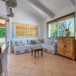 Petit Mas Calme Typique Du Sud !