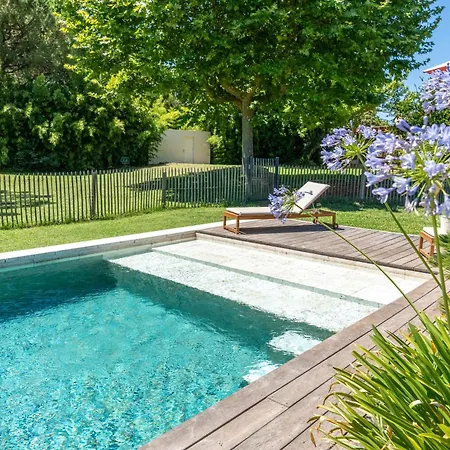 Holiday home Petit Mas Typique Avec Piscine !